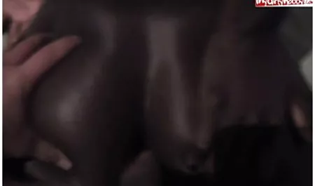 Es latinas nalgonas y chichonas Árabe, Musulmán, Nadia Ali negro