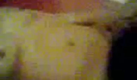 Perepih culonas latinas tube antes de la boda con la perra en la policía