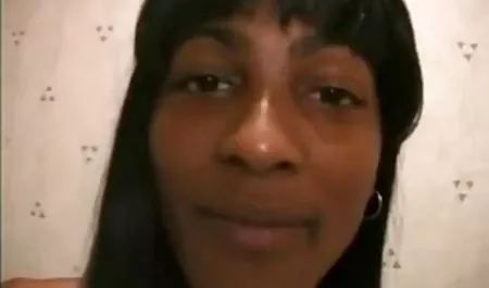 Zoe sexo con latinas culonas Clark, con el pelo rubio, a ti mismo, zumbido en los diferentes modos