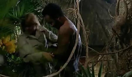 La maldición latinas bien culonas de la vergonzosa y poco ético