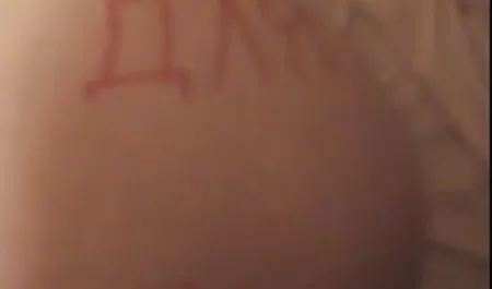 El culo latinas culonas cabalgando de Kim Kim sexo periodista, amateur