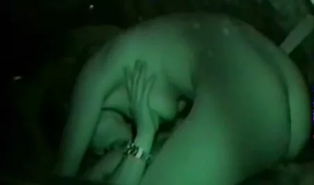 En lugar de hacer yoga, Megan, y sexo culonas latinas Adriana ruidoso