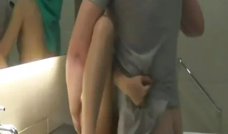 El estiramiento después de culonas latinas videos la danza