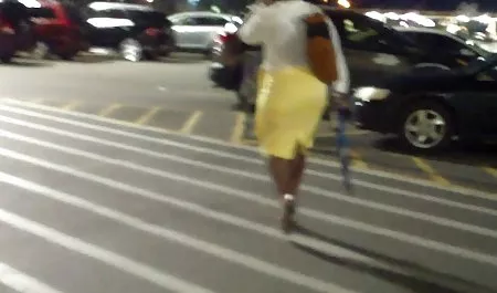 Equivocado de latina culona chupando polla la habitación