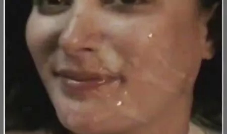 La pantalla entre las piernas, y la las latinas mas culonas picazón menos que un hombre