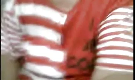 Un hombre dos mujeres maduras hispanas culonas y jóvenes