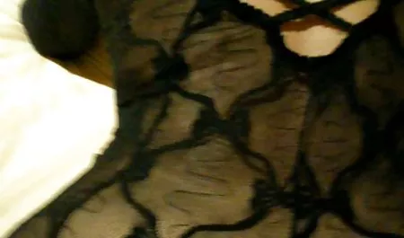 Desnuda delante de la latinas culonas hermosas cámara