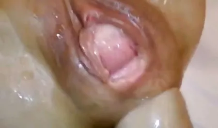 Su abuelo y su joven nieta latinas culonas cogiendo