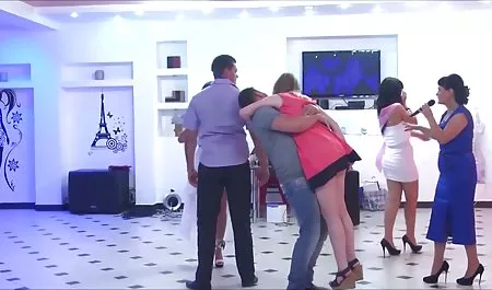 La novia, el novio, con su latinas culonas masturbandose mejor amigo